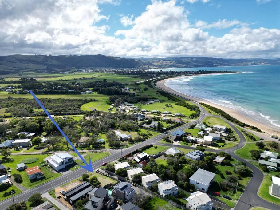 Beachfront Holiday Home アポロ・ベイ エクステリア 写真